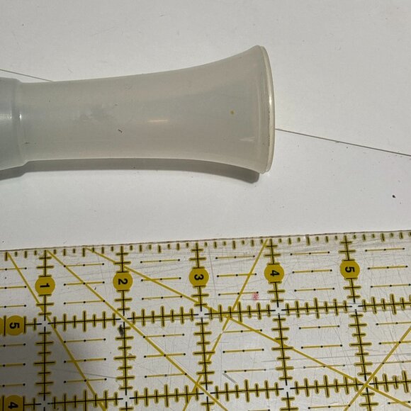 Vintage Tupperware Salt & Pepper Shakers Set Blue Closeable Lids Spice 4" - Picture 5 of 13